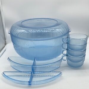 Tupperware Preludio Punch Bowl Salad Watercolor Blue 4 Cups & 2 Sectional Trays